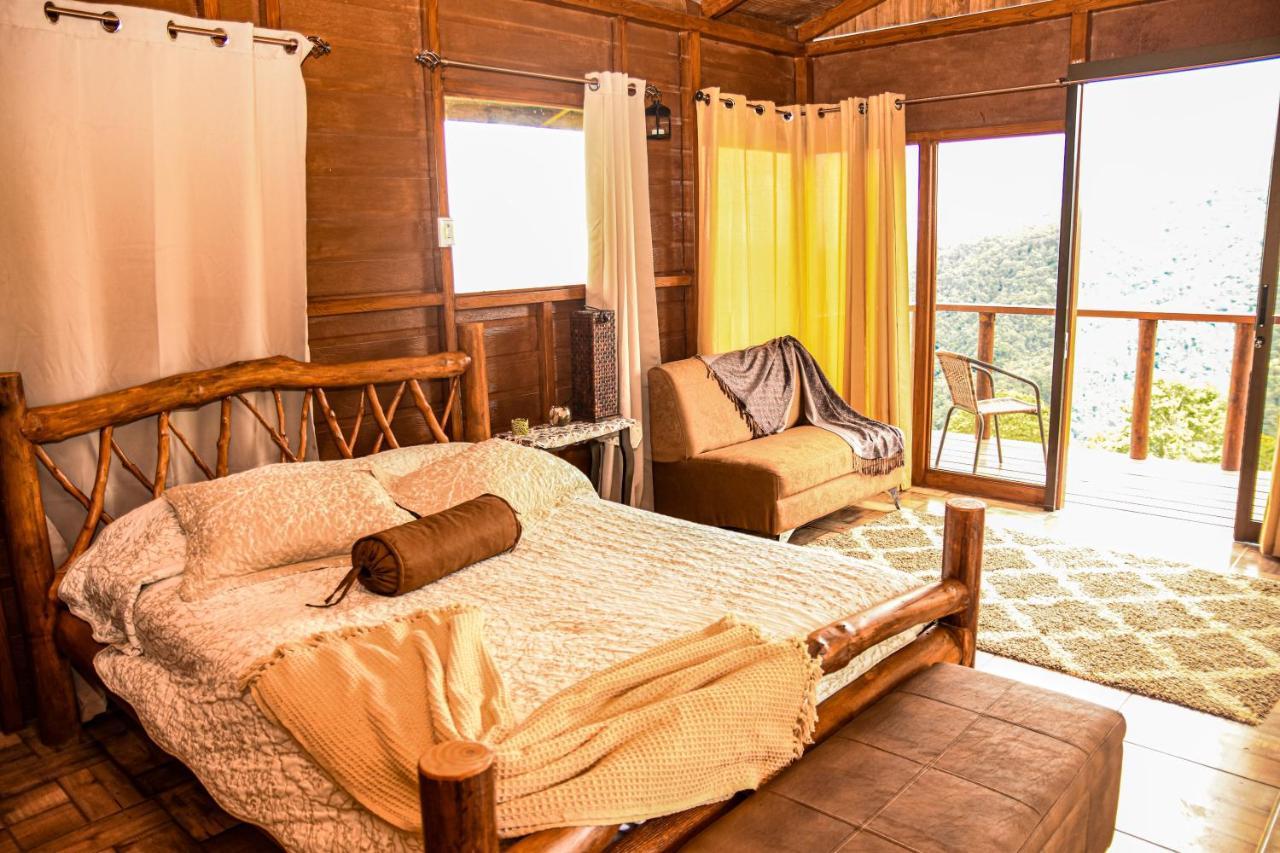 Pacuare Mountain Lodge Tres Equis Eksteriør billede